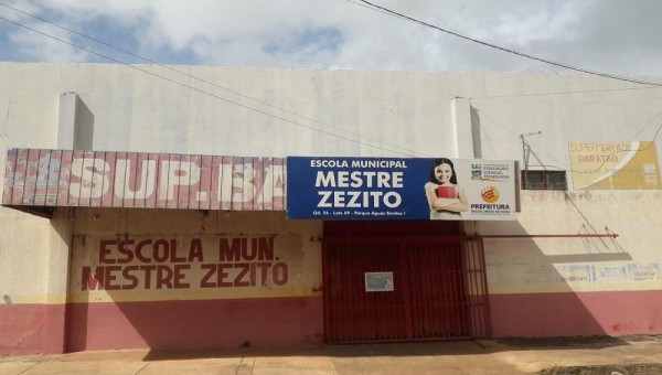 ESCOLA MESTRE ZEZITO LOCALIZADA NA QUADRA 56 DO BAIRRO ÁGUAS BONITAS I, TEM A PIOR ESTRUTURA FÍSICA DA REDE MUNICIPAL DE EDUCAÇÃO!