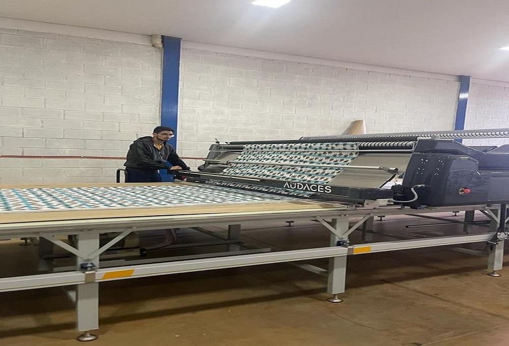 Cinturão da moda em Águas Lindas está mudando vidas