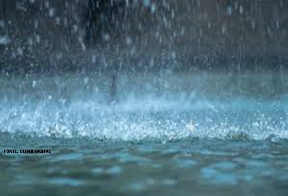 Chuva forte em Goiânia alaga ruas e causa bloqueios na Marginal Botafogo e ponte de avenida